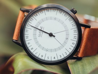 Montre Antoine, cadran blanc, bracelet en cuir marron - Gustave & Cie