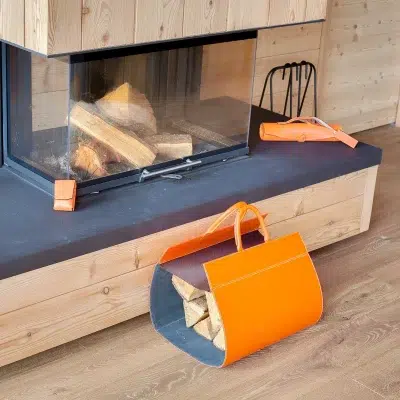 Porte bûches en cuir - Midipy - Objets du quotidien – Image 3