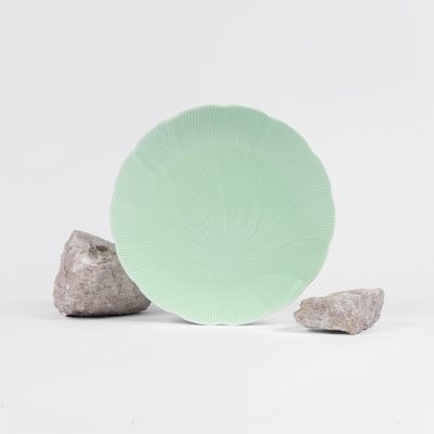 Assiette en porcelaine moderne plate - Ogre la Fabrique - Vaisselle - TAHITI verte (25cm)