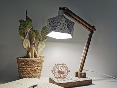 lampe de bureau origami - Leewalia - Accessoires télétravail – Image 2