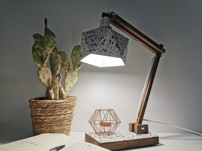 lampe de bureau origami - Leewalia - Accessoires télétravail – Image 2