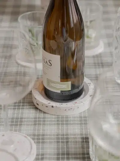 Socle de Bouteille en coquillage recyclé - Malakio - Art de la table – Image 2