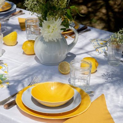 Assiette en porcelaine moderne plate - Ogre la Fabrique - Vaisselle - TAHITI Jaune (25cm) – Image 3